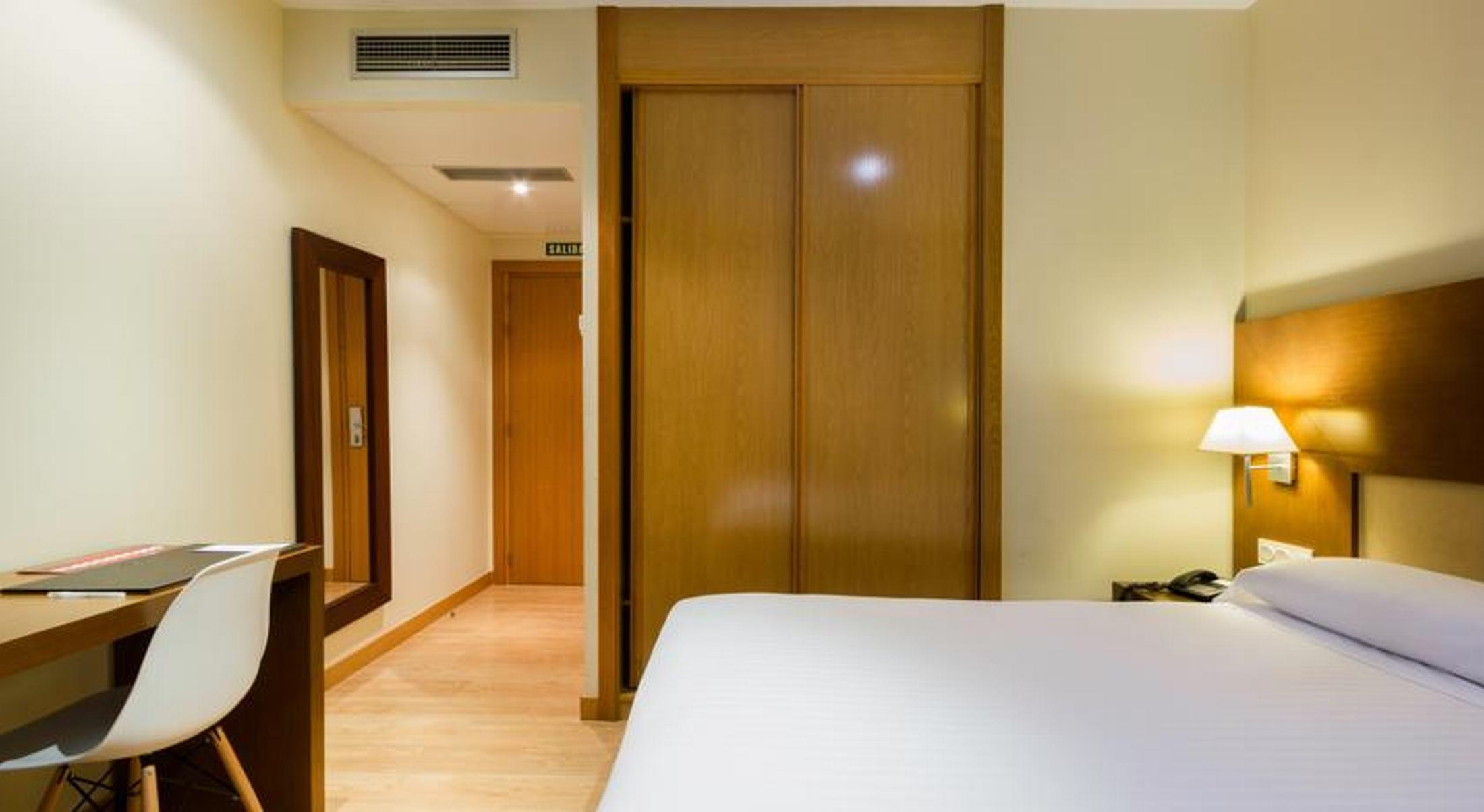 B&B Hotel Logrono Las Canas Вьяна Экстерьер фото