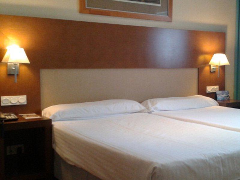 B&B Hotel Logrono Las Canas Вьяна Экстерьер фото